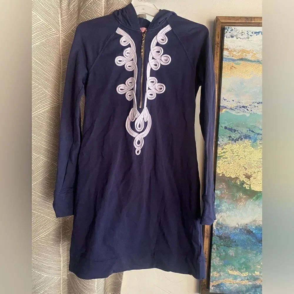 Lilly Pulitzer Dress Sz XXS True Navy White Embroidered Hooded Skipper Popover